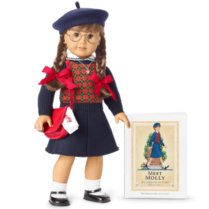 Molly McIntire 18-inch Doll. Book & Accessories (Historical Characters)