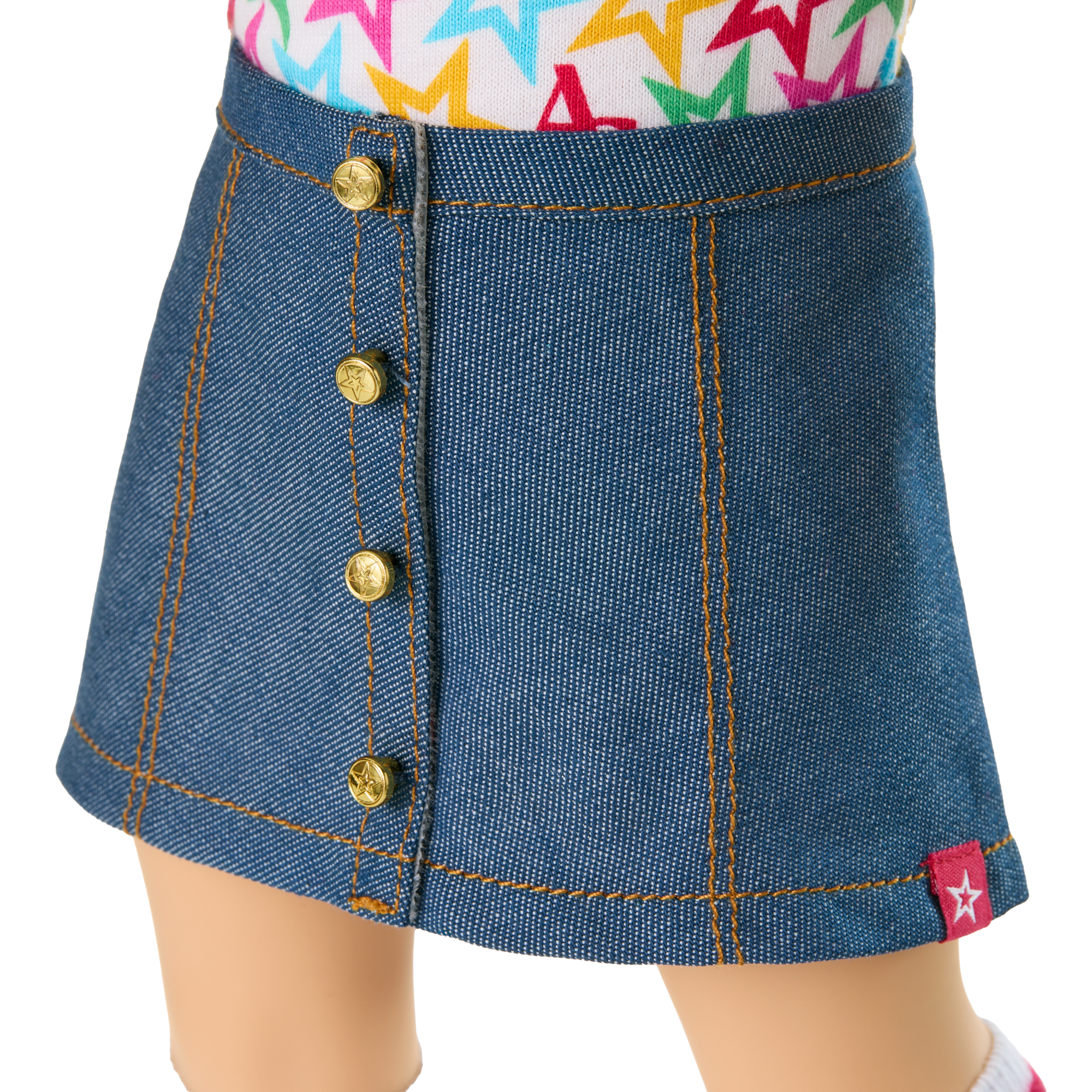 Truly Me 18-inch Doll #126 with wavy brown hair - Image 8