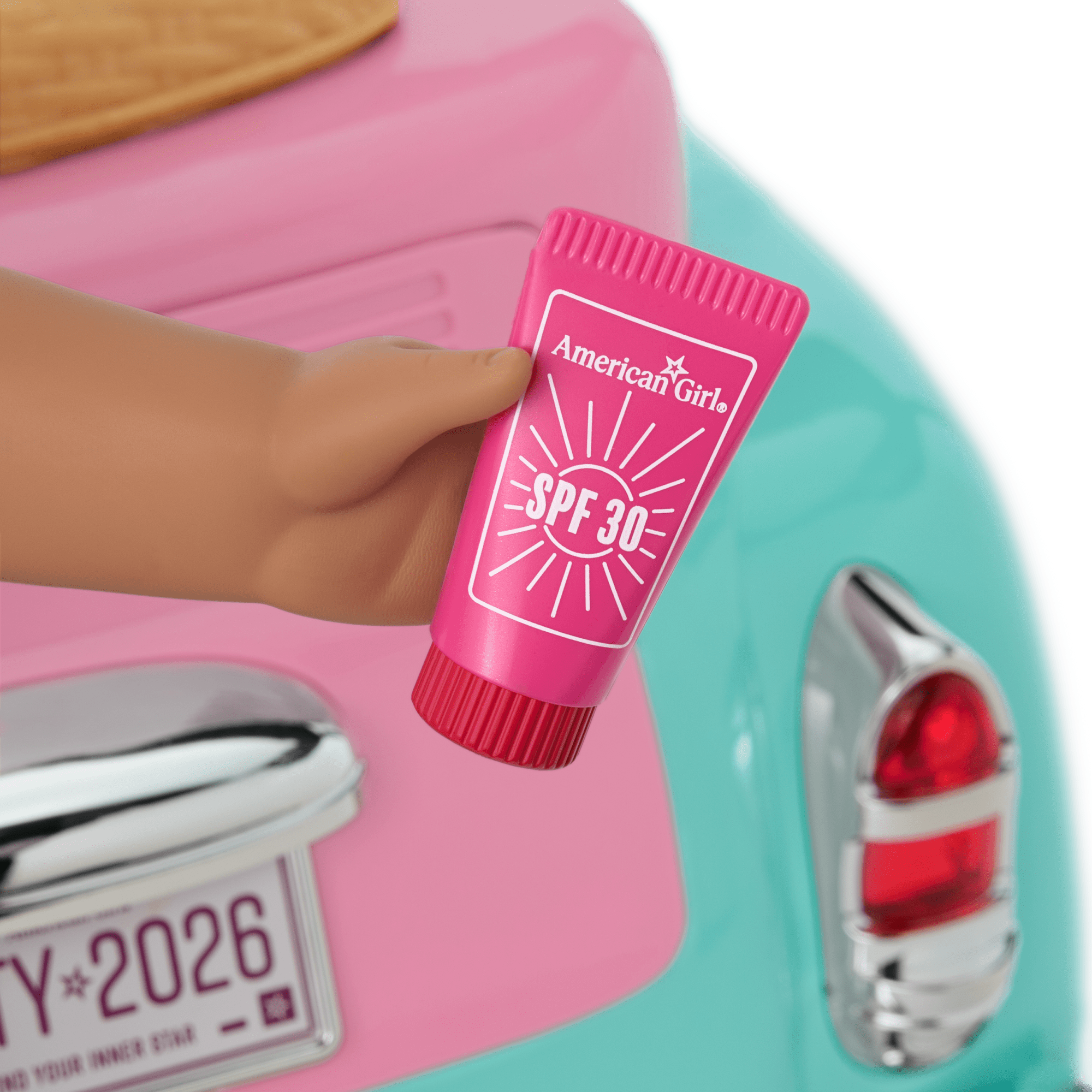 Raquel's Seaside Car for 18-inch Dolls (Girl of the Year 2026) - Image 14