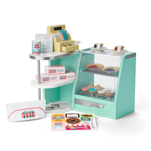 Maryellen's Seaside Diner Bakery Case for 18-inch Dolls (Historical Characters)